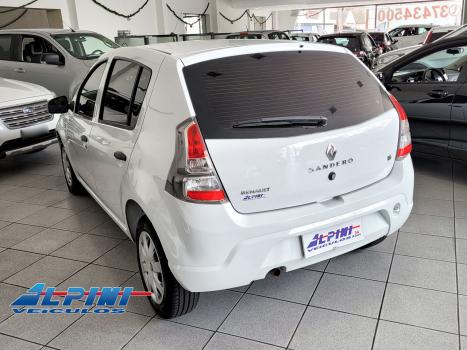 RENAULT Sandero , Foto 4