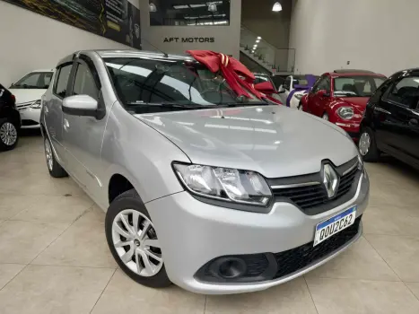 RENAULT Sandero , Foto 2