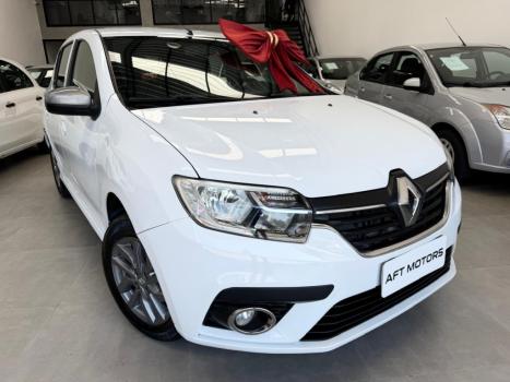RENAULT Sandero , Foto 2