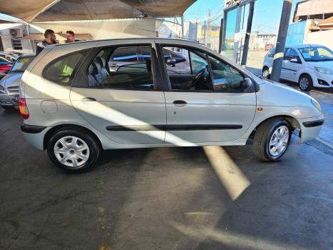 RENAULT Scenic 1.6 16V 4P RT, Foto 2