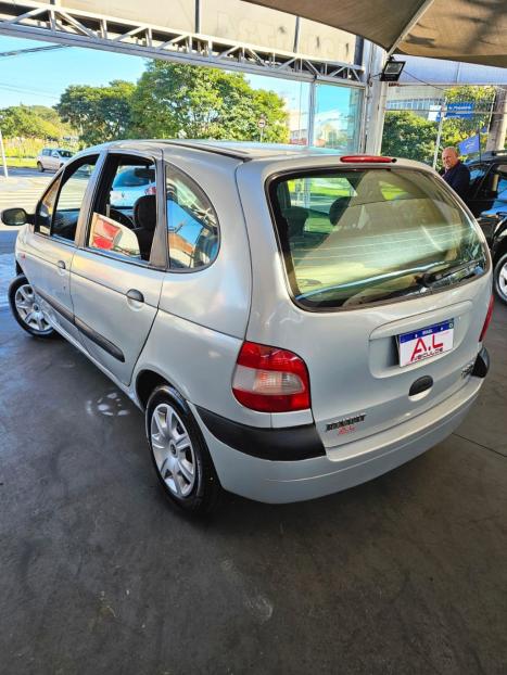 RENAULT Scenic 1.6 16V 4P RT, Foto 6