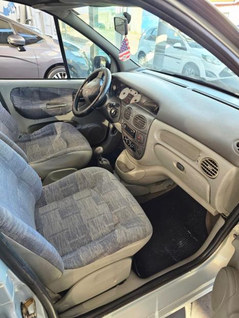 RENAULT Scenic 1.6 16V 4P RT, Foto 12