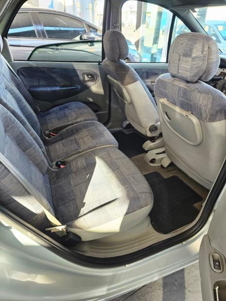 RENAULT Scenic 1.6 16V 4P RT, Foto 13