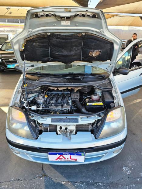 RENAULT Scenic 1.6 16V 4P RT, Foto 16