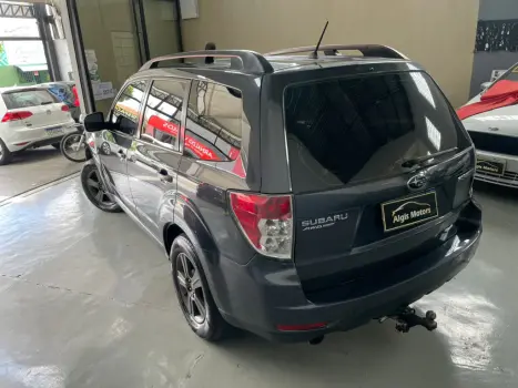 SUBARU Forester 2.0 16V 4P LX 4X4 AUTOMTICO, Foto 6