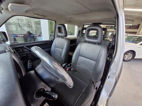 SUZUKI Jimny 1.3 16V 4 ALL 4X4, Foto 14