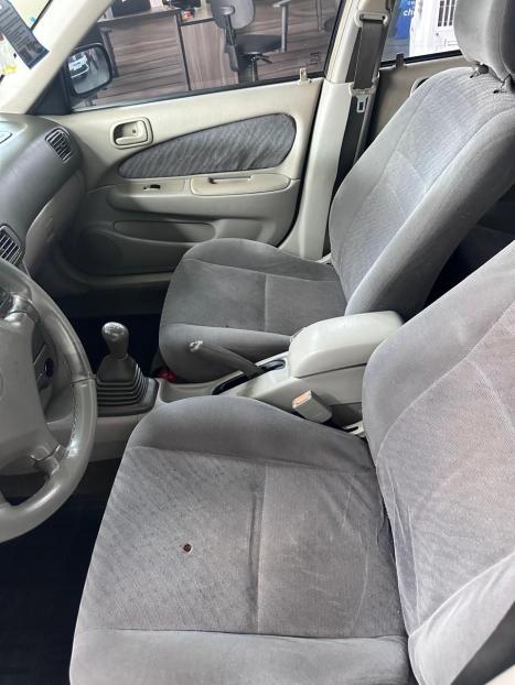 TOYOTA Corolla 1.6 16V 4P XLI, Foto 8