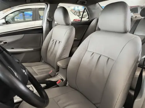 TOYOTA Corolla 1.8 16V 4P GLI FLEX AUTOMÁTICO, Foto 14 TOYOTA Corolla 1.8 16V 4P GLI FLEX AUTOMÁTICO, Foto 14