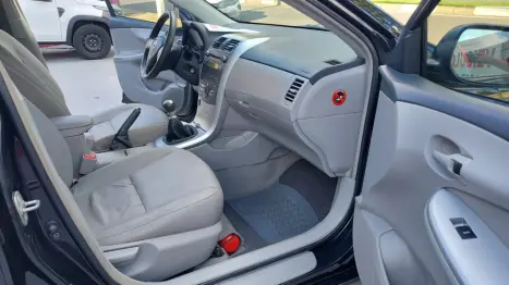 TOYOTA Corolla 1.8 16V 4P GLI, Foto 6