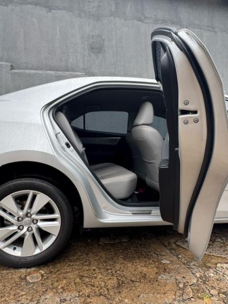 TOYOTA Corolla 1.8 16V 4P GLI, Foto 5