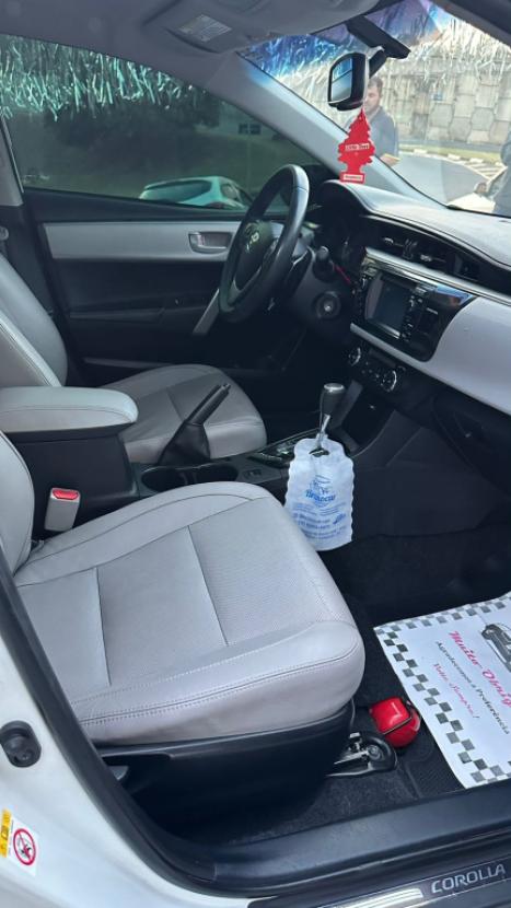 TOYOTA Corolla 1.8 16V 4P XEI, Foto 5