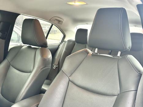 TOYOTA Corolla 2.0 16V 4P FLEX XEI DIRECT SHIFT AUTOMTICO CVT, Foto 4