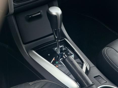 TOYOTA Corolla 2.0 16V 4P FLEX XEI DIRECT SHIFT AUTOM�TICO CVT, Foto 12