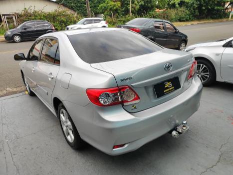 TOYOTA Corolla 2.0 16V 4P FLEX XEI DIRECT SHIFT AUTOM�TICO CVT, Foto 5