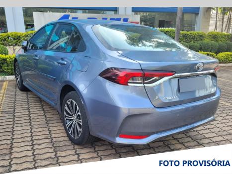 TOYOTA Corolla 2.0 16V 4P FLEX XEI DIRECT SHIFT AUTOMÁTICO CVT, Foto 3