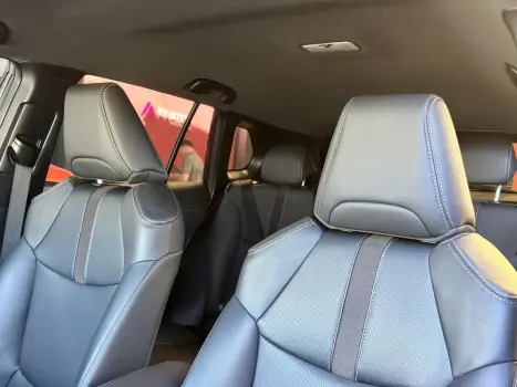 TOYOTA Corolla Cross , Foto 11