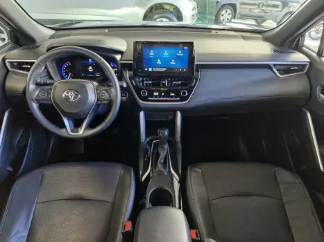 TOYOTA Corolla Cross 2.0 16V 4P FLEX VVT-IE XRE DIRECT SHIFT AUTOM�TICO CVT, Foto 7