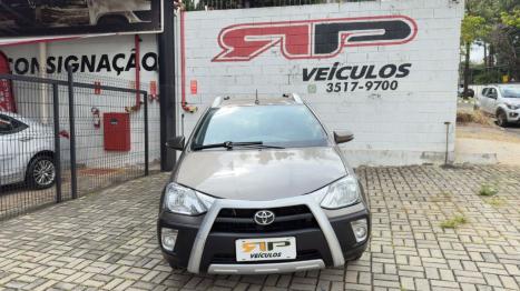 TOYOTA Etios Cross 1.5 16V 4P FLEX AUTOM�TICO, Foto 2
