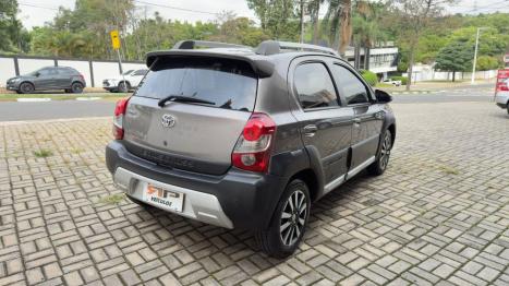 TOYOTA Etios Cross 1.5 16V 4P FLEX AUTOM�TICO, Foto 4