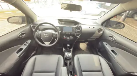 TOYOTA Etios Cross 1.5 16V 4P FLEX AUTOM�TICO, Foto 7