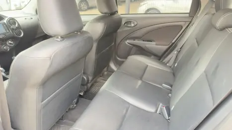 TOYOTA Etios Cross 1.5 16V 4P FLEX AUTOM�TICO, Foto 10