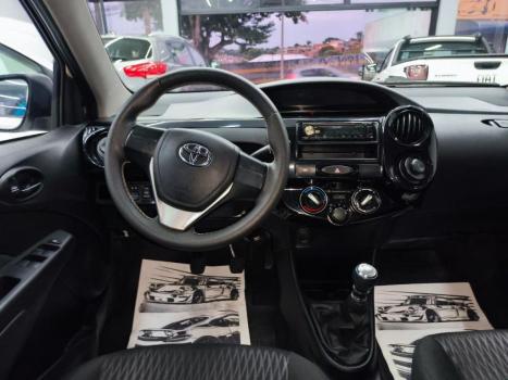 TOYOTA Etios Cross 1.5 16V 4P FLEX AUTOM�TICO, Foto 8