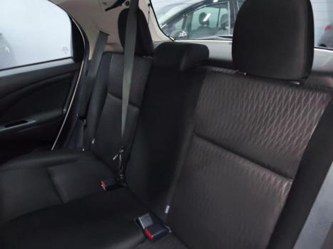 TOYOTA Etios Cross 1.5 16V 4P FLEX AUTOM�TICO, Foto 9