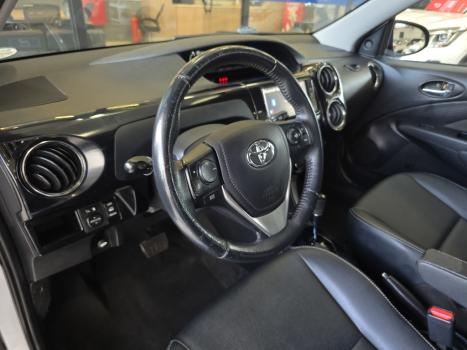 TOYOTA Etios Cross 1.5 16V 4P FLEX AUTOM�TICO, Foto 14
