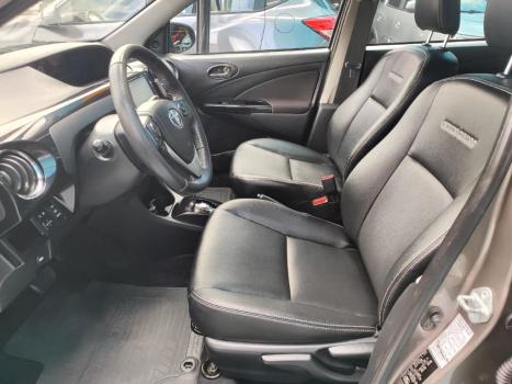 TOYOTA Etios Cross 1.5 16V 4P FLEX AUTOMÁTICO, Foto 9