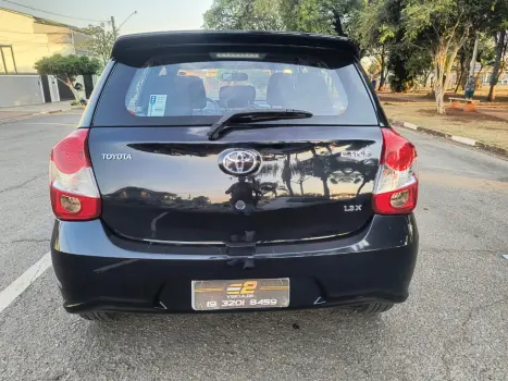 TOYOTA Etios Hatch 1.3 16V 4P FLEX X, Foto 10