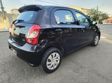 TOYOTA Etios Hatch 1.3 16V 4P FLEX X, Foto 12