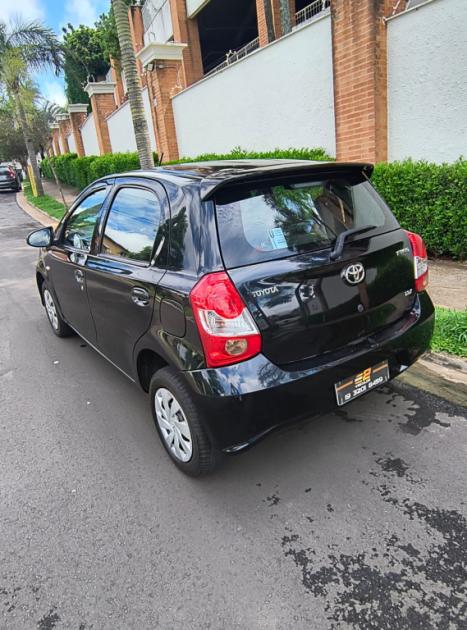 TOYOTA Etios Hatch 1.3 16V 4P FLEX X, Foto 15