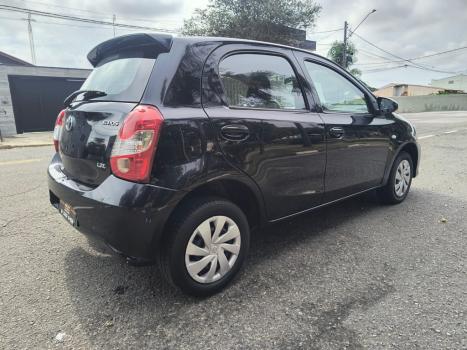 TOYOTA Etios Hatch 1.3 16V 4P FLEX X, Foto 3