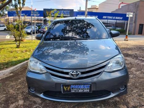 TOYOTA Etios Hatch 1.3 16V 4P FLEX XS, Foto 3