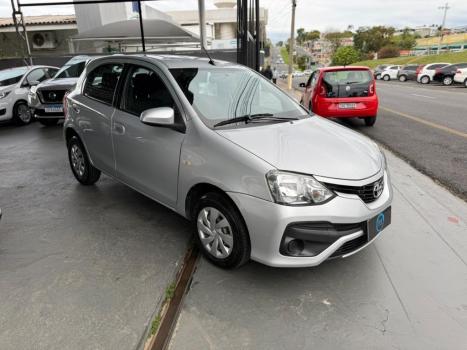 TOYOTA Etios Hatch 1.5 16V 4P FLEX XS AUTOMTICO, Foto 3