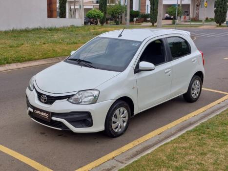 TOYOTA Etios Hatch 1.5 16V 4P FLEX XS AUTOMTICO, Foto 1