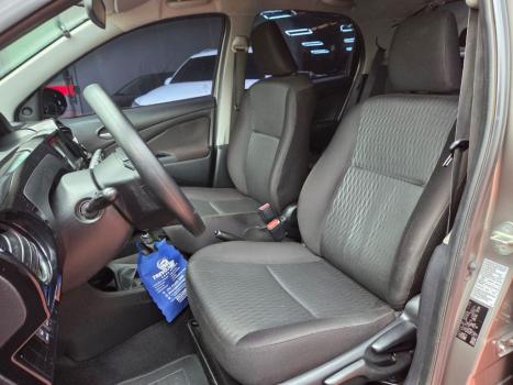 TOYOTA Etios Hatch 1.3 16V 4P FLEX, Foto 10