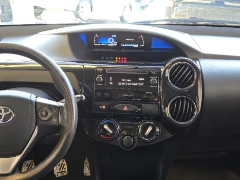 TOYOTA Etios Hatch 1.5 16V 4P FLEX X PLUS, Foto 7
