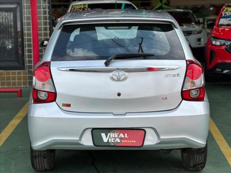 TOYOTA Etios Hatch 1.5 16V 4P FLEX X PLUS, Foto 9