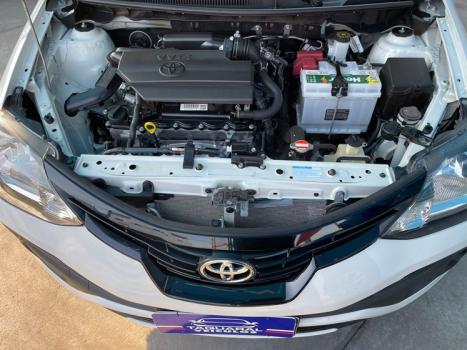 TOYOTA Etios Hatch 1.3 16V 4P FLEX X, Foto 12