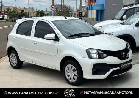 TOYOTA Etios Hatch 1.3 16V 4P FLEX X, Foto 4