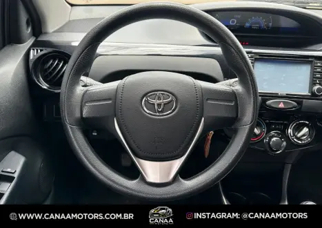 TOYOTA Etios Hatch 1.3 16V 4P FLEX X, Foto 12