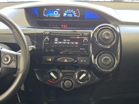 TOYOTA Etios Hatch 1.5 16V 4P FLEX XS, Foto 8