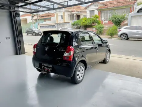 TOYOTA Etios Hatch 1.3 16V 4P FLEX, Foto 5