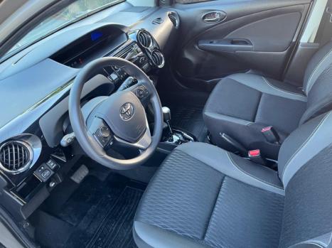 TOYOTA Etios Hatch 1.5 16V 4P FLEX XS AUTOM�TICO, Foto 7