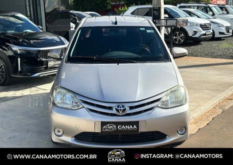 TOYOTA Etios Hatch 1.5 16V 4P FLEX XS, Foto 3