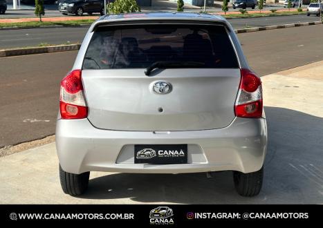 TOYOTA Etios Hatch 1.5 16V 4P FLEX XS, Foto 6