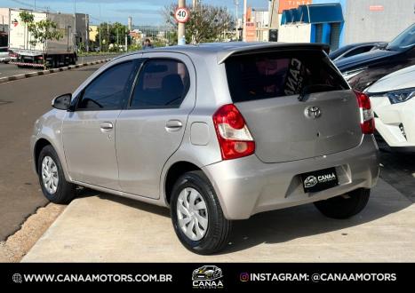 TOYOTA Etios Hatch 1.5 16V 4P FLEX XS, Foto 7