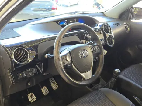 TOYOTA Etios Hatch 1.5 16V 4P FLEX X PLUS, Foto 12