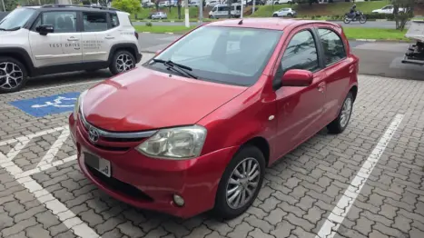 TOYOTA Etios Hatch 1.5 16V 4P FLEX XLS, Foto 1